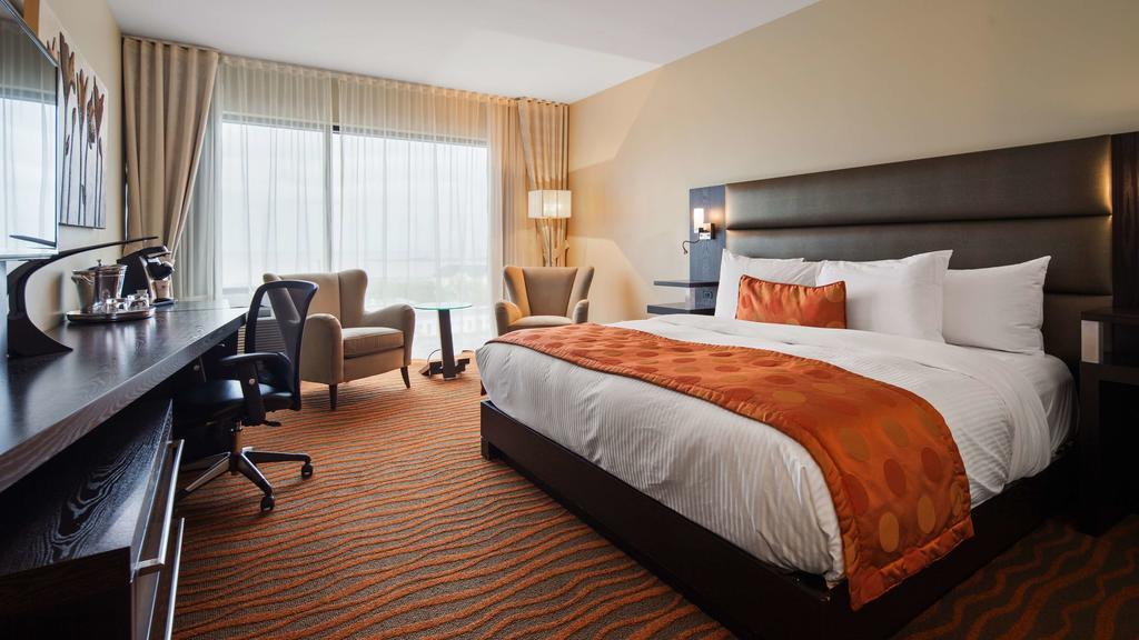 Hotel Levesque Ривьер-дю-Лу Экстерьер фото